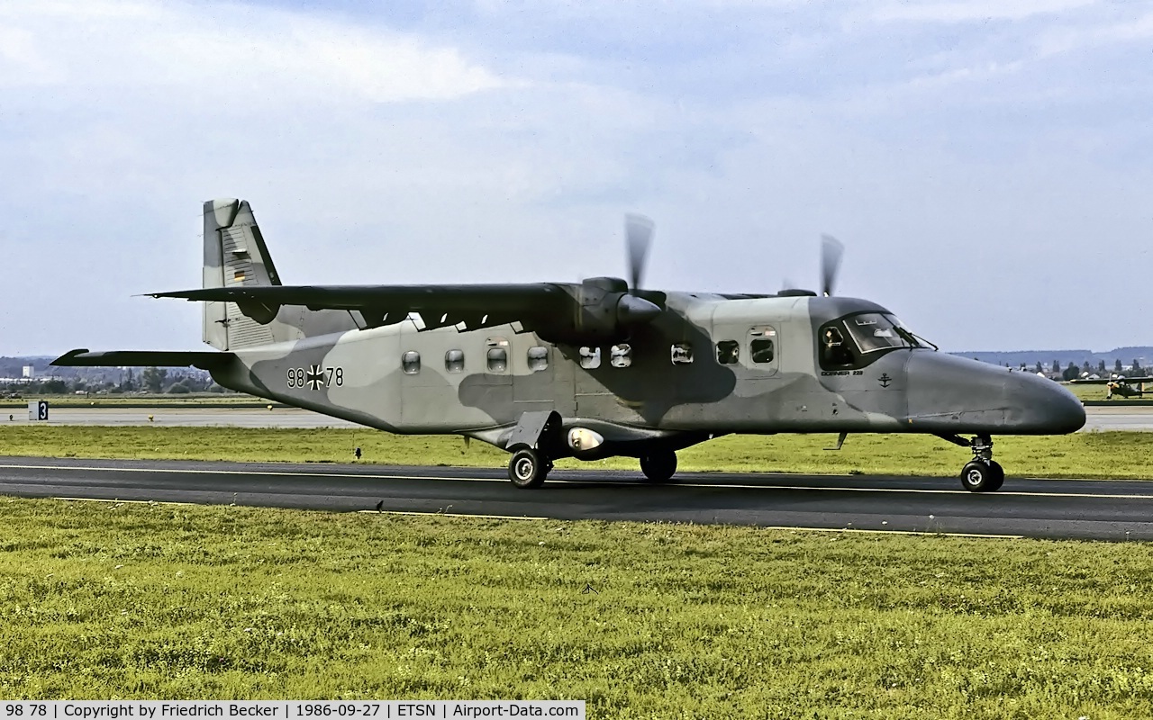 98 78, 1985 Dornier 228-201 C/N 8068, taxying to the flightline