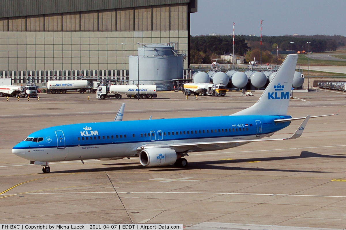 PH-BXC, 1999 Boeing 737-8K2 C/N 29133, At Tegel