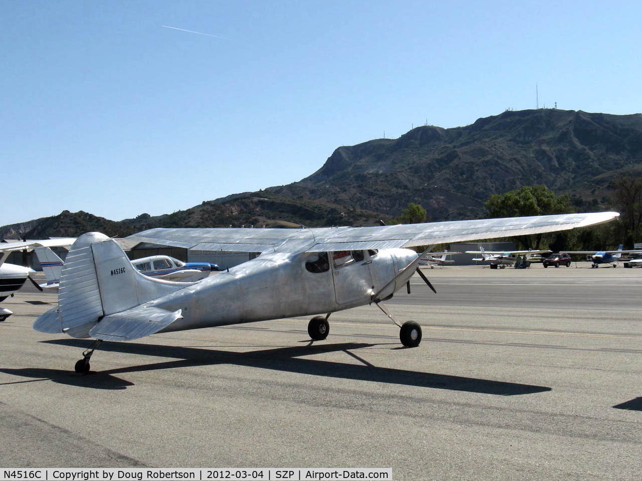 N4516C, 1952 Cessna 170B C/N 25460, 1952 Cessna 170B, Continental C-145-2 145 Hp, paint stripped