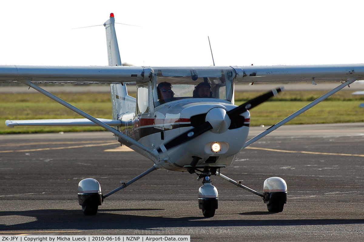 ZK-JFY, Cessna 152 C/N 15284398, At New Plymouth
