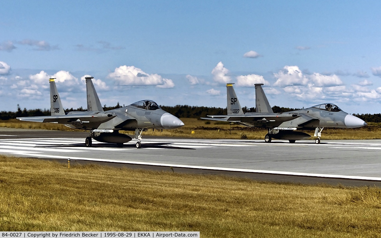 84-0027, 1984 McDonnell Douglas F-15C Eagle C/N 0938/C330, lined up for departure