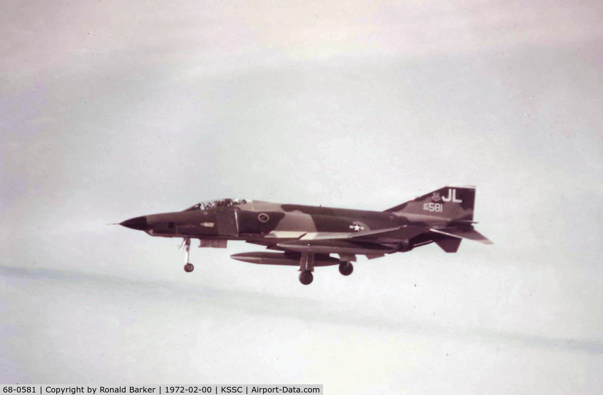 68-0581, 1968 McDonnell Douglas RF-4C Phantom II C/N 3533, Landing Shaw Feb 1972