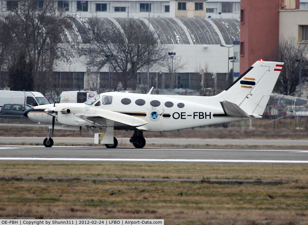 OE-FBH, 1981 Cessna 425 C/N 425-0035, Ready for take off...