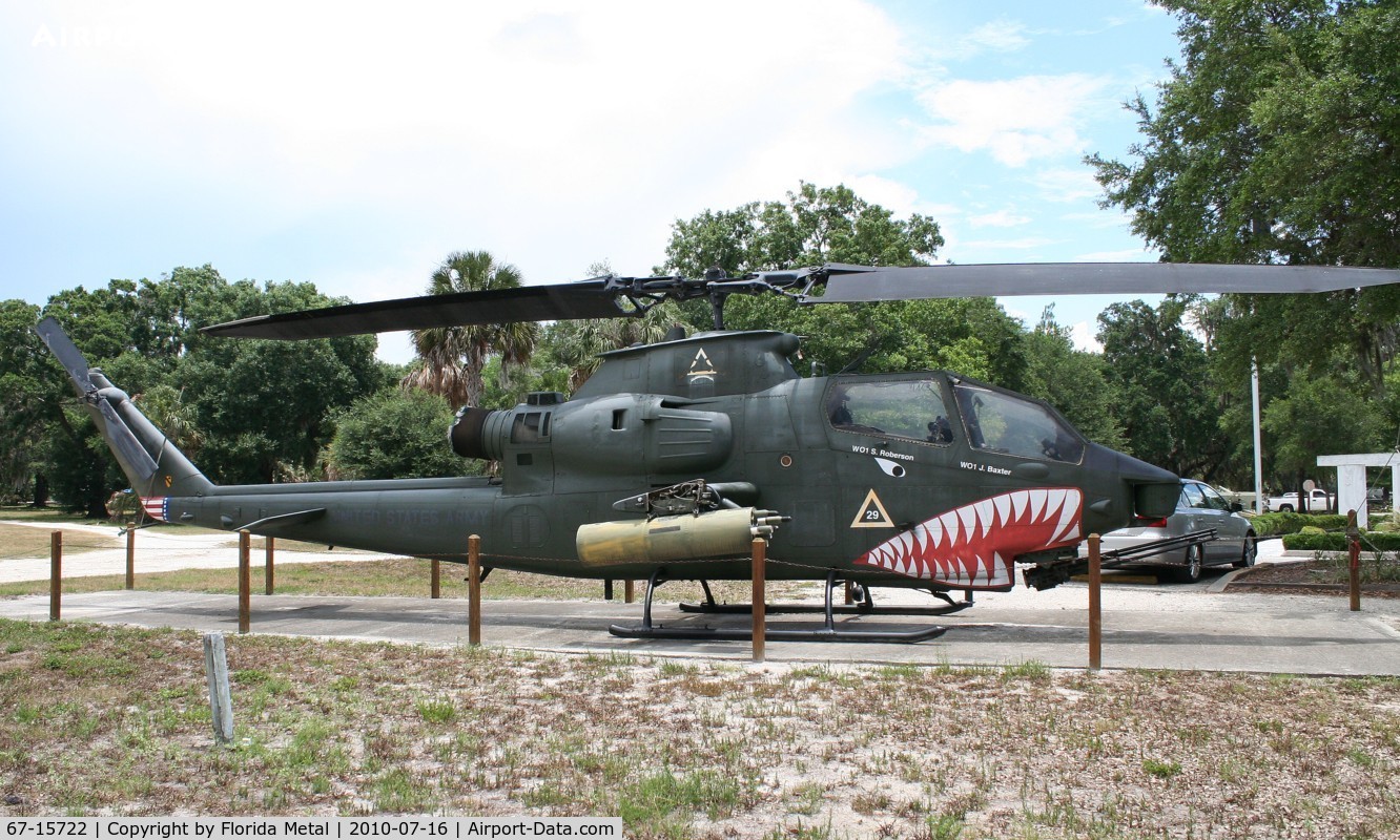 67-15722, 1967 Bell AH-1F Cobra C/N 20386, AH-1F at Veterans Park near Tampa on Hwy 301 south of I-4
