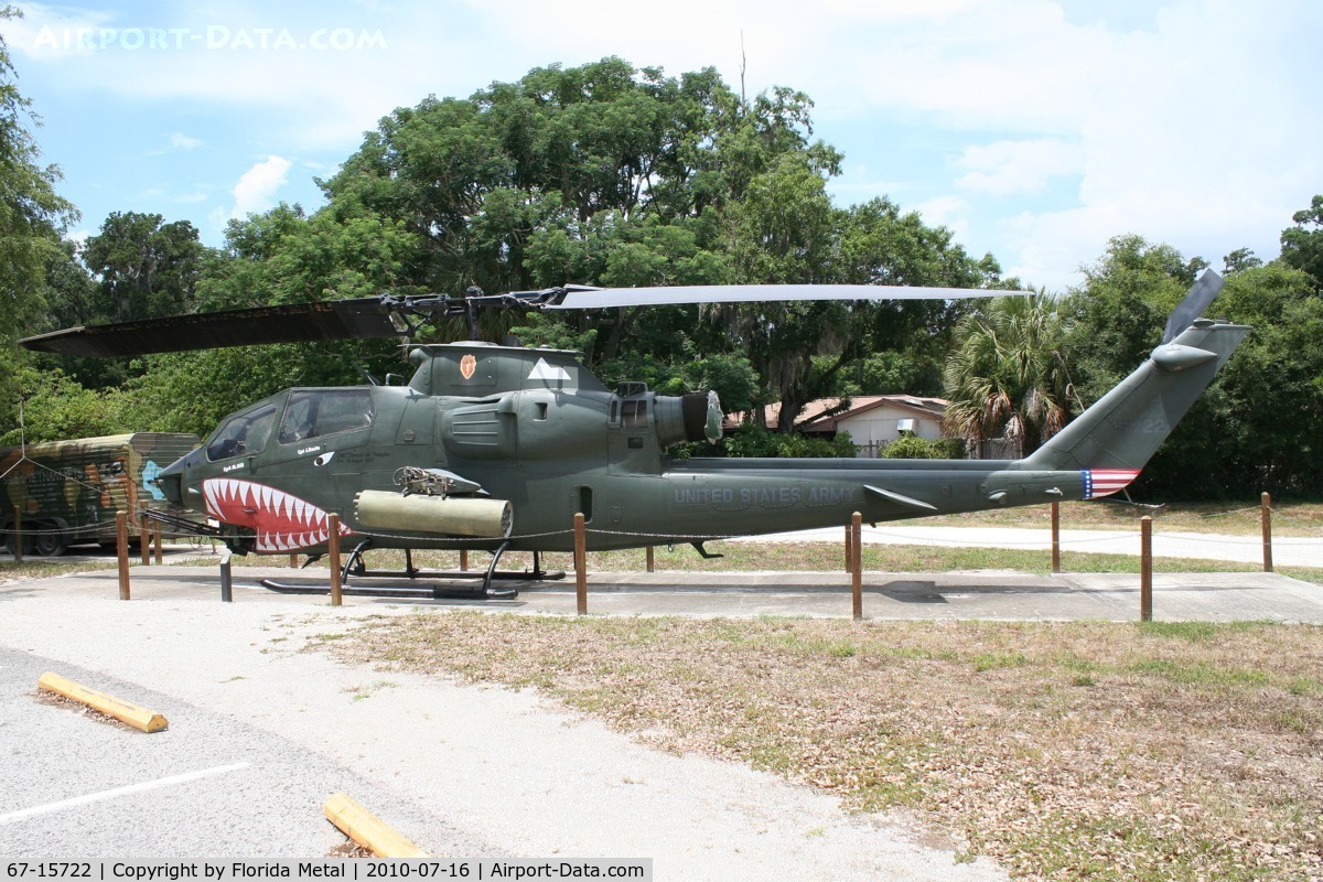 67-15722, 1967 Bell AH-1F Cobra C/N 20386, AH-1F in Veterans Park Tampa