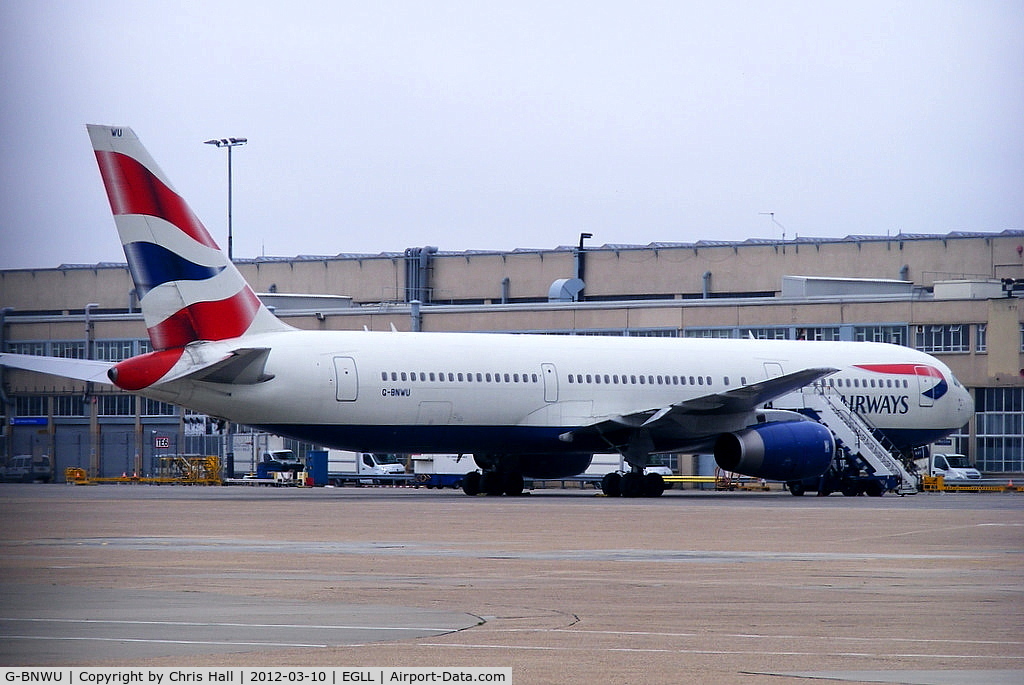 G-BNWU, 1993 Boeing 767-336 C/N 25829, British Airways