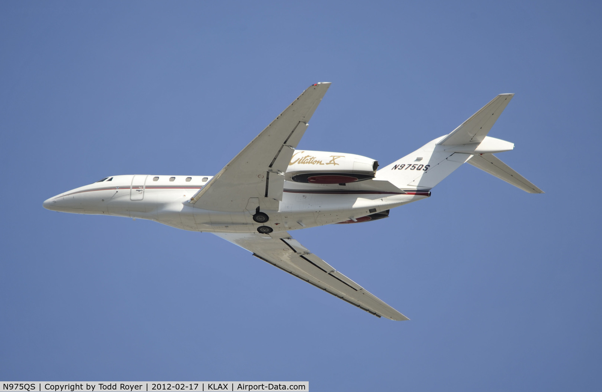 N975QS, 2002 Cessna 750 Citation X C/N 750-0175, Departing LAX on 25L