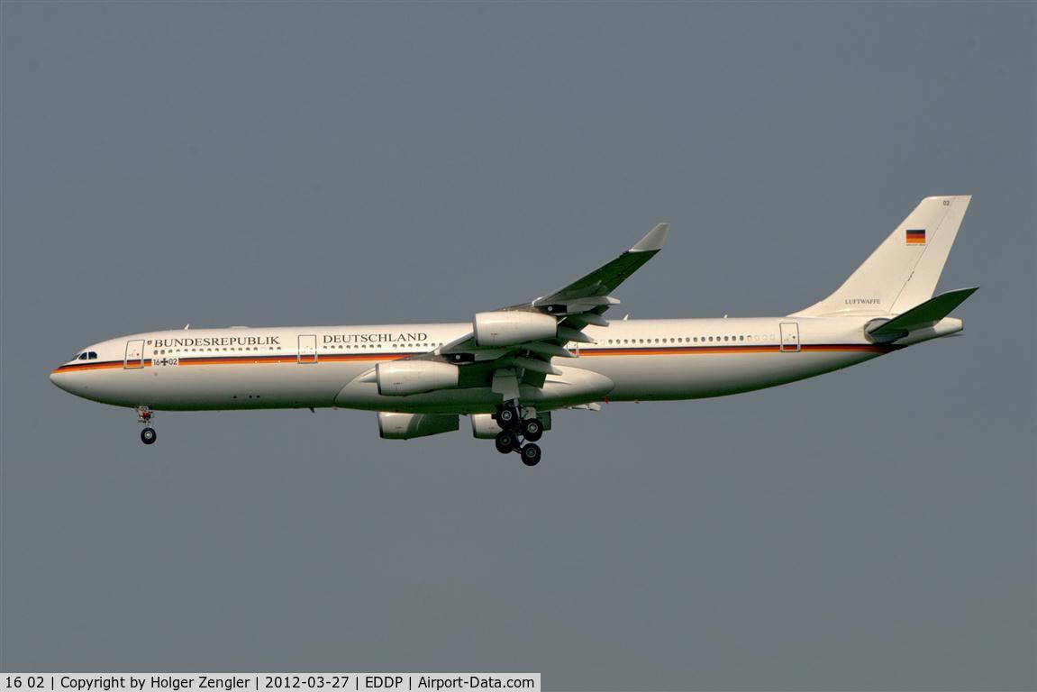 16 02, 2000 Airbus A340-313X C/N 355, 