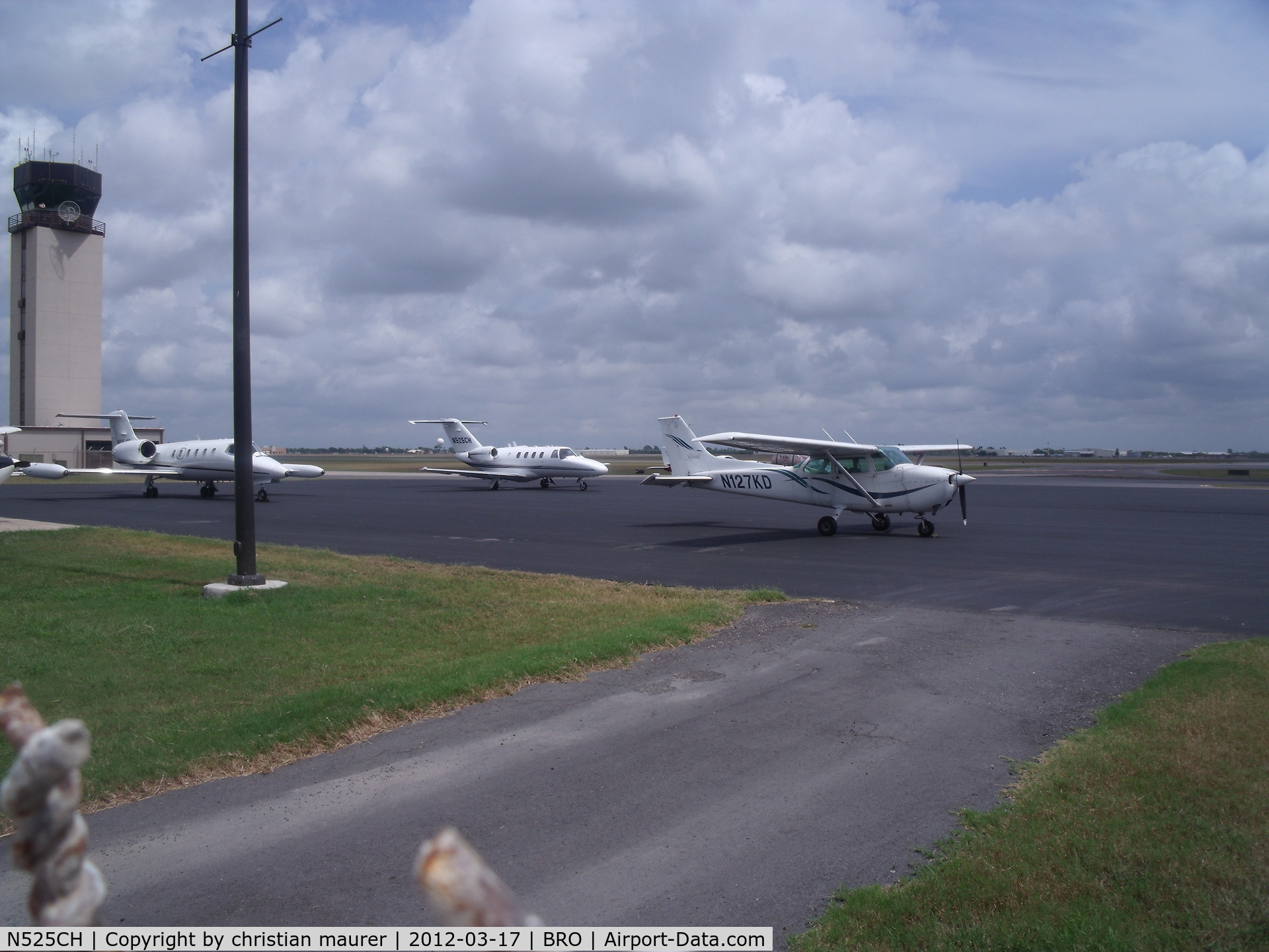 N525CH, 1994 Cessna 525 C/N 525-0078, cessna 525 in the middle