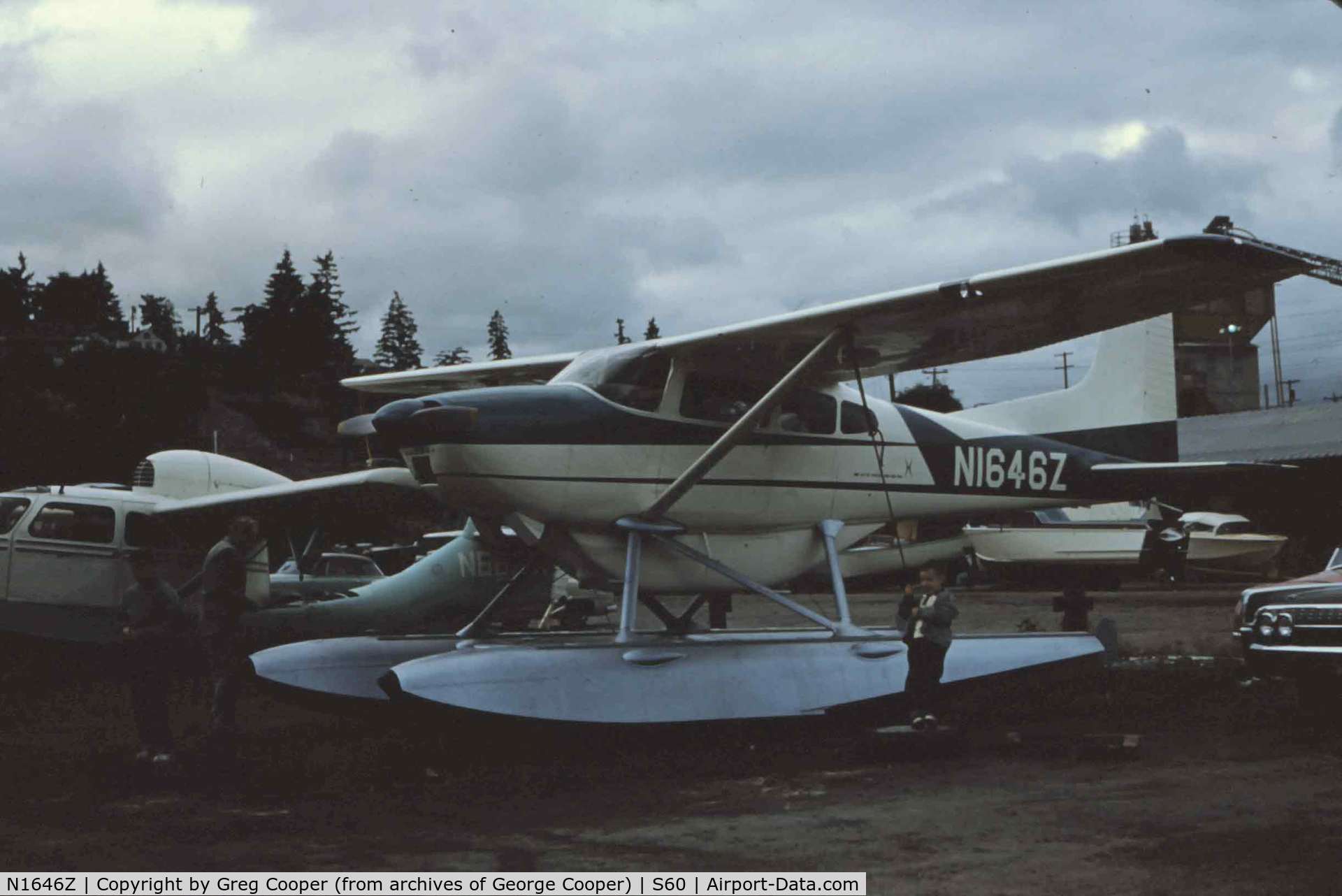 N1646Z, 1962 Cessna 185A Skywagon C/N 185-0446, At Kenmore Air Harbor 1962 on her way to Fairbanks, Alaska from Wichita, KS. Owner then was George Cooper, Fairbanks, AK.