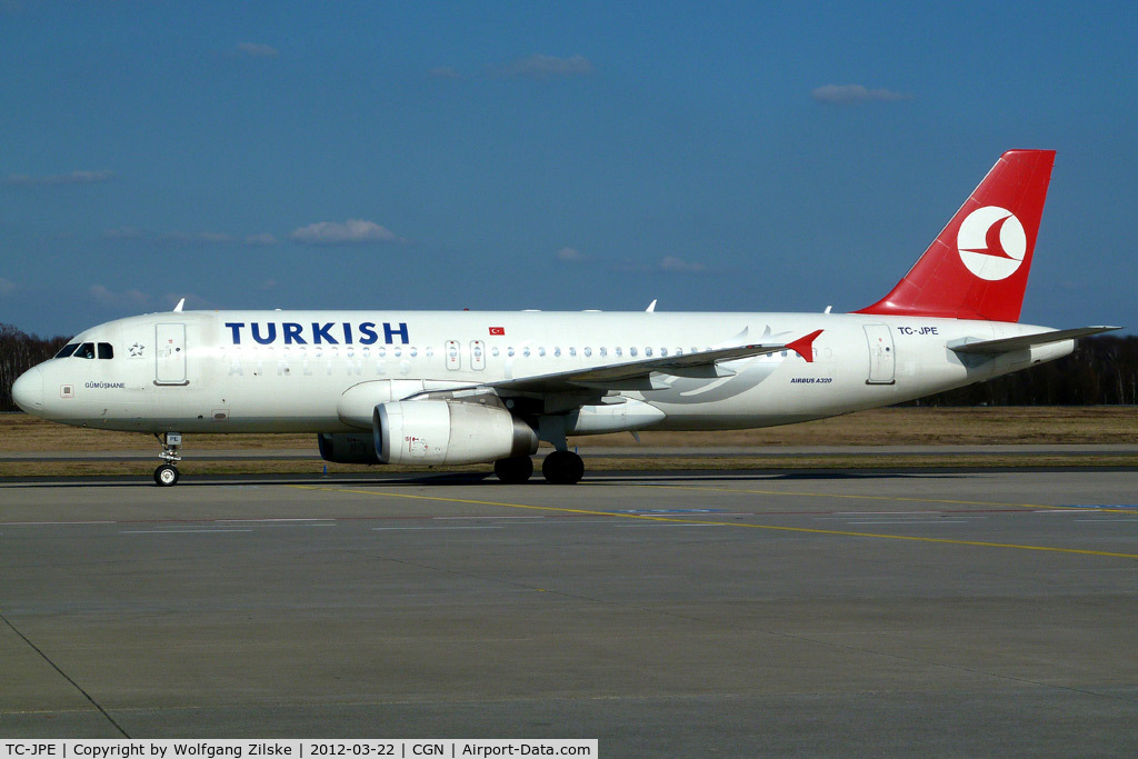 TC-JPE, 2006 Airbus A320-232 C/N 2941, visitor