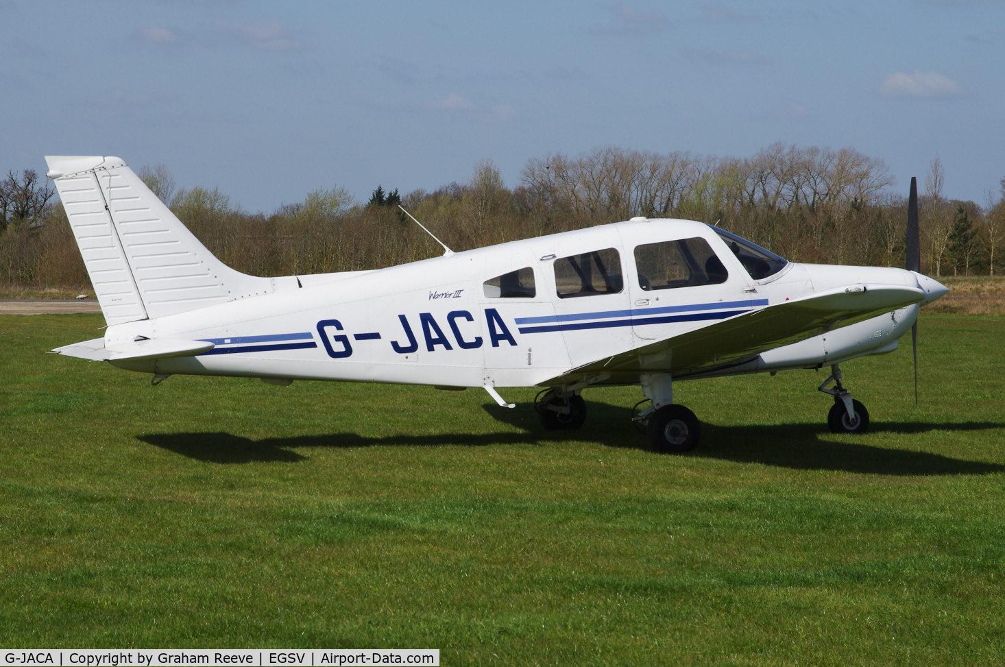 G-JACA, 2001 Piper PA-28-161 Warrior II C/N 28-42139, Paked in the sun.