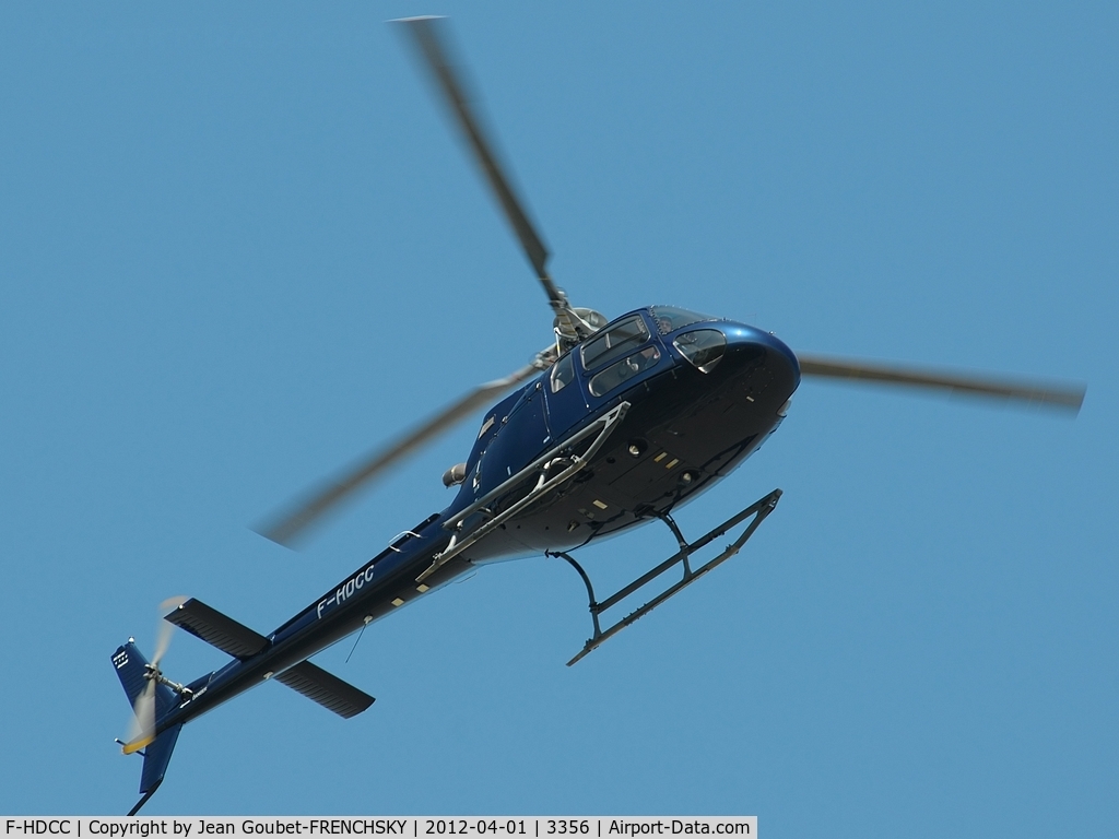 F-HDCC, Eurocopter AS-350B-2 Ecureuil C/N 4788, 3000 feets on LF3356