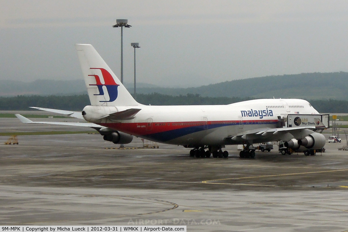 9M-MPK, 1998 Boeing 747-4H6 C/N 28427, At Kuala Lumpur