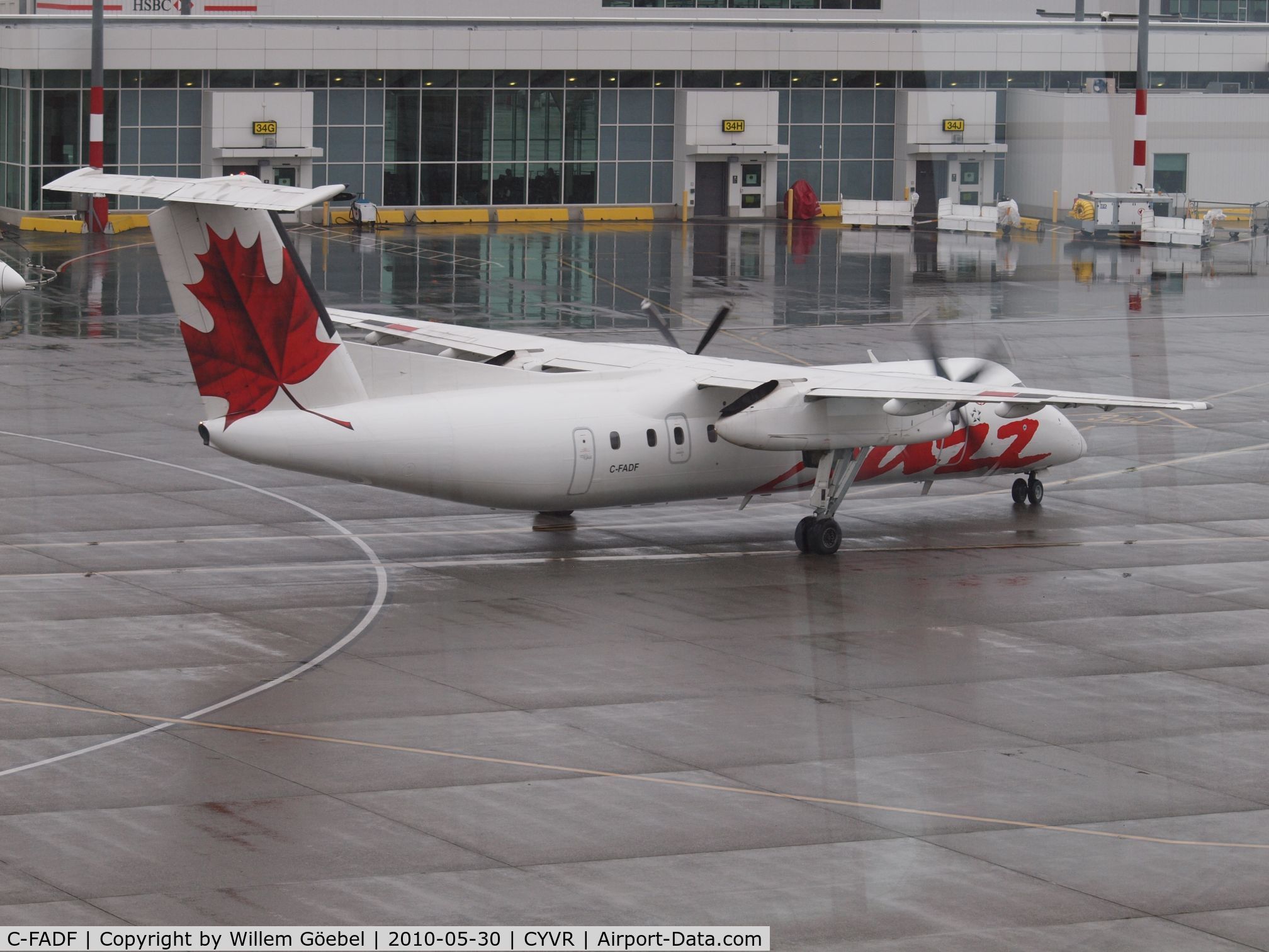 C-FADF, 1991 De Havilland Canada DHC-8-311 Dash 8 C/N 272, Arrival on YVR Airport