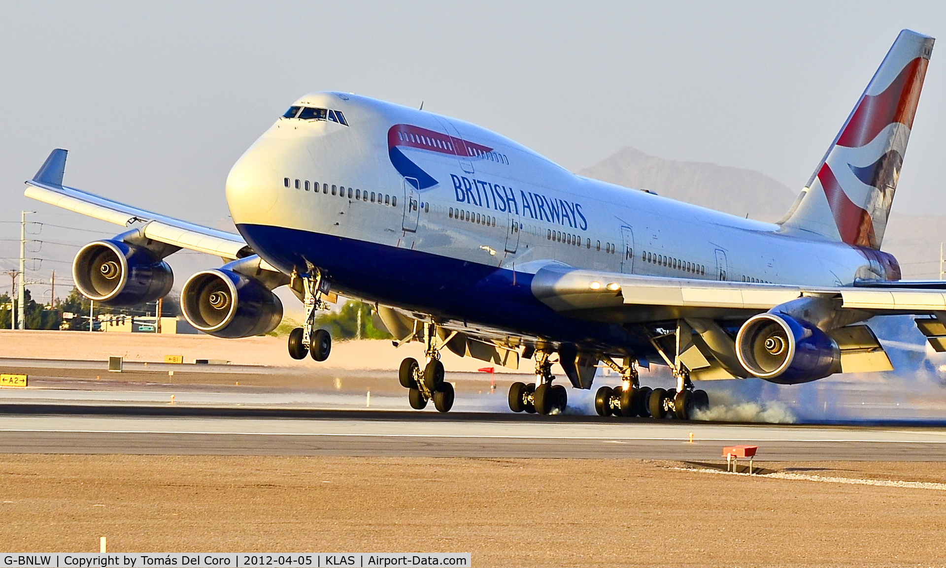 G-BNLW, 1992 Boeing 747-436 C/N 25432, G-BNLW British Airways 1992 Boeing 747-436 C/N 25432

- Las Vegas - McCarran International (LAS / KLAS)
USA - Nevada, April 5, 2012
Photo: Tomás Del Coro