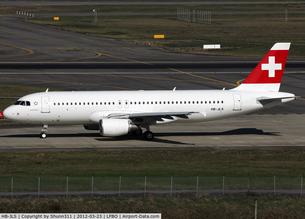 HB-JLS, 2012 Airbus A320-214 C/N 5069, Delivery day... without titles...