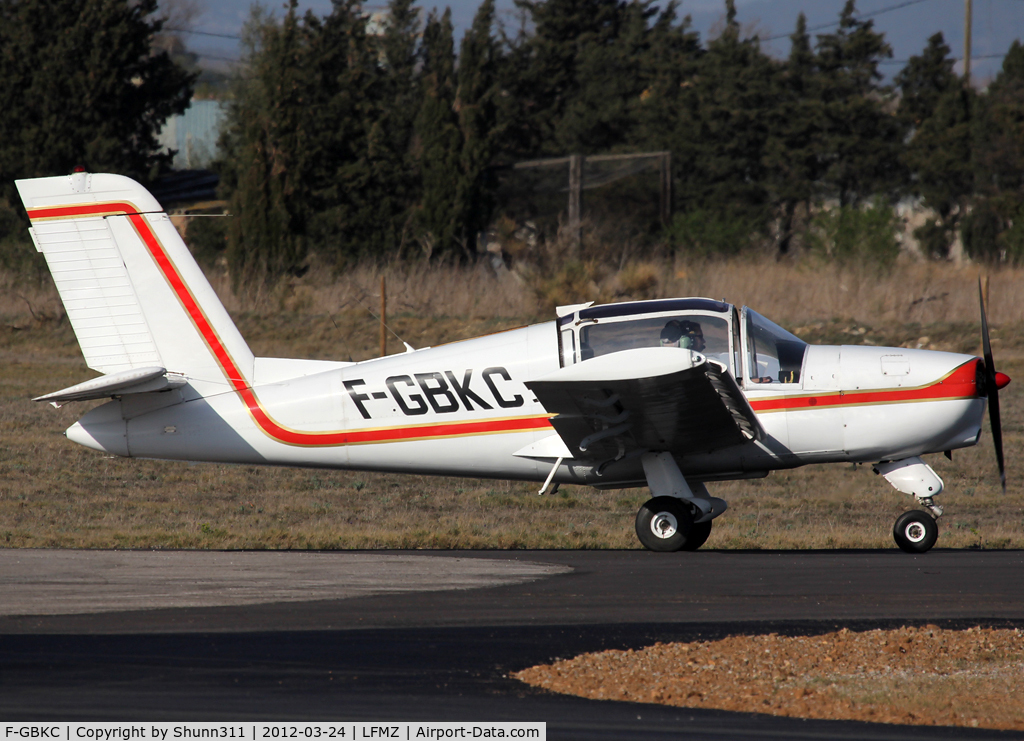 F-GBKC, 1978 Socata Rallye 100ST Galopin C/N 3062, Arriving from flight and taxiing to the Airclub...