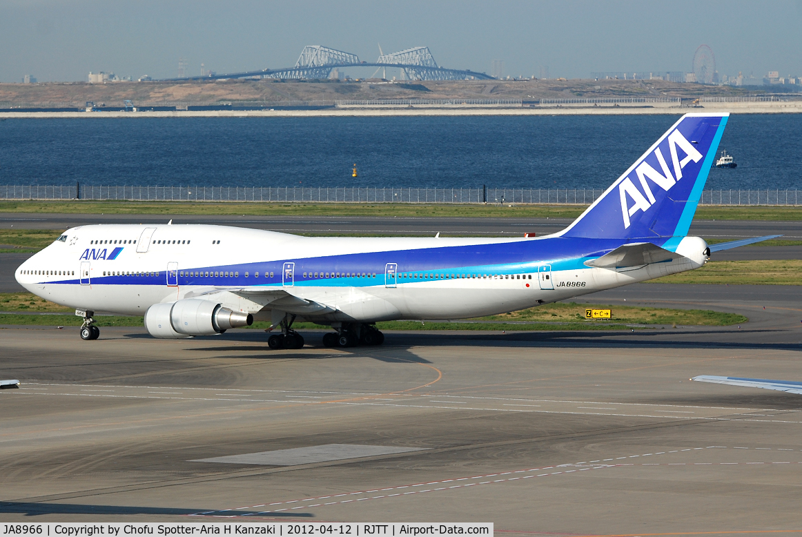 JA8966, 1995 Boeing 747-481D C/N 27442, NikonD40+TAMRON SP AF 70-200mm F/2.8 Di LD [IF]