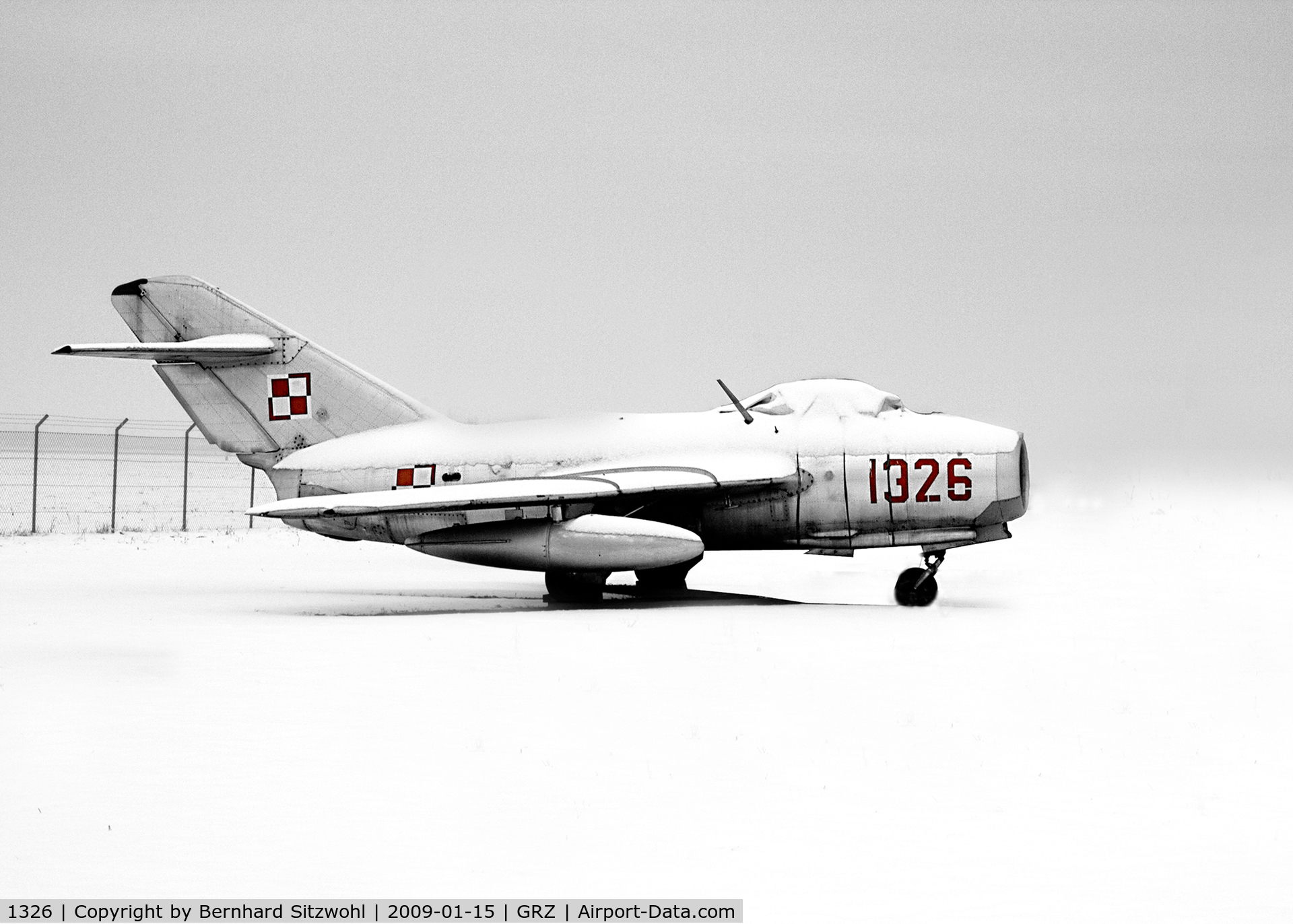 1326, PZL-Mielec Lim-2 (MiG-15bis) C/N 1B13-026, Mikoyan Gurevich MiG-15/Lim-2  