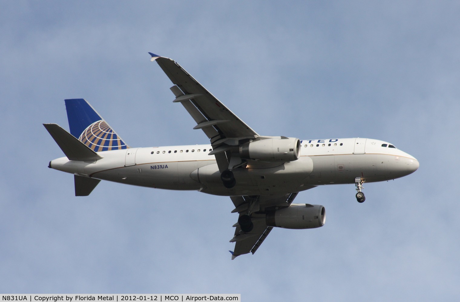 N831UA, 2000 Airbus A319-131 C/N 1291, United A319