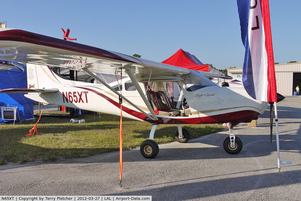 N65XT, World Aircraft Co Spirit C/N AA041115041, Static Exhibit at 2012 Sun N Fun