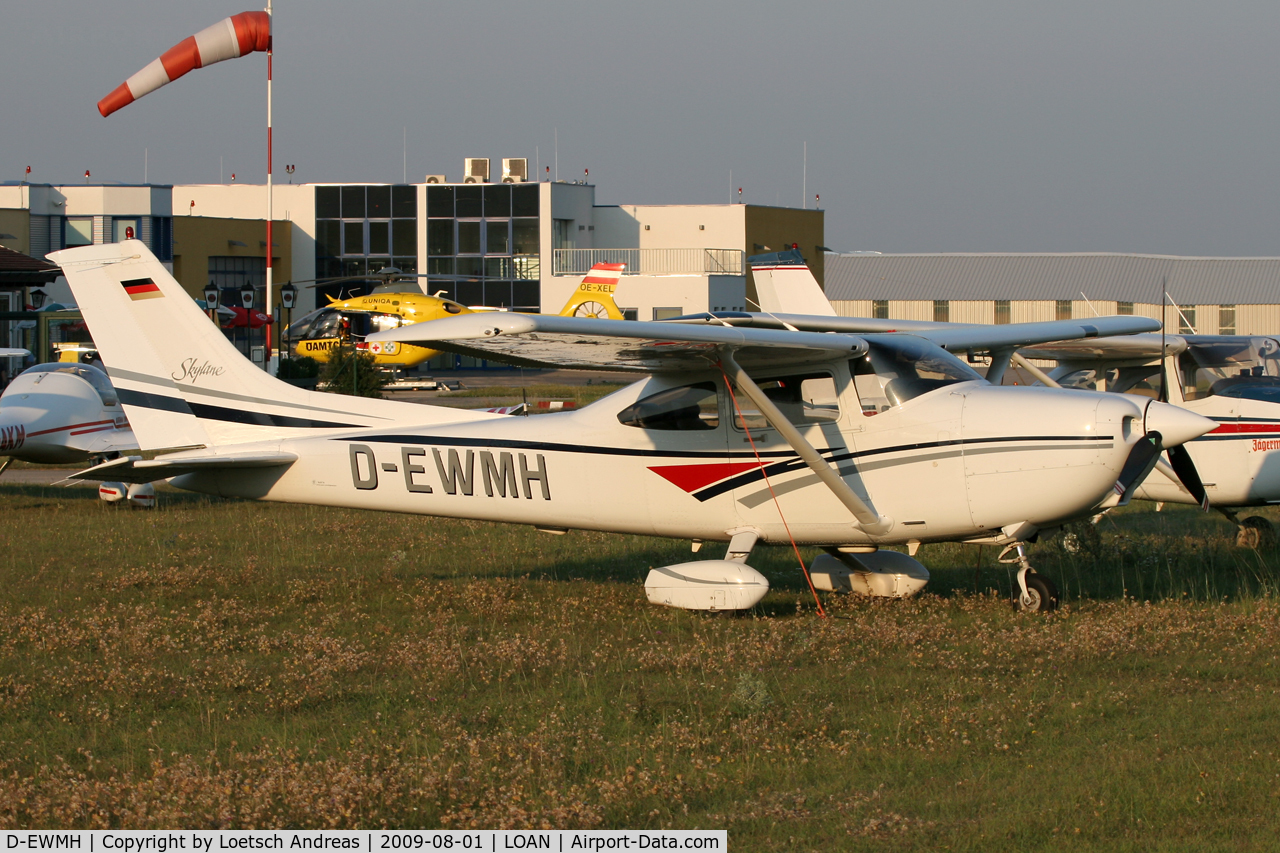 D-EWMH, Cessna 182S Skylane C/N 18280293, Cessna