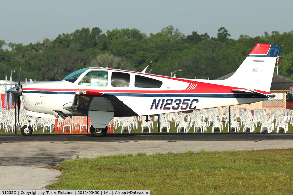 N1235C, 1988 Beech F33A Bonanza C/N CE-1235, 1988 Beech F33A, c/n: CE-1235 at 2012 Sun N Fun