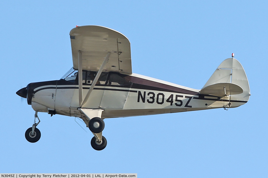 N3045Z, 1959 Piper PA-22-160 Tri Pacer C/N 22-6999, 1959 Piper PA-22-160, c/n: 22-6999 departing 2012 Sun N Fun