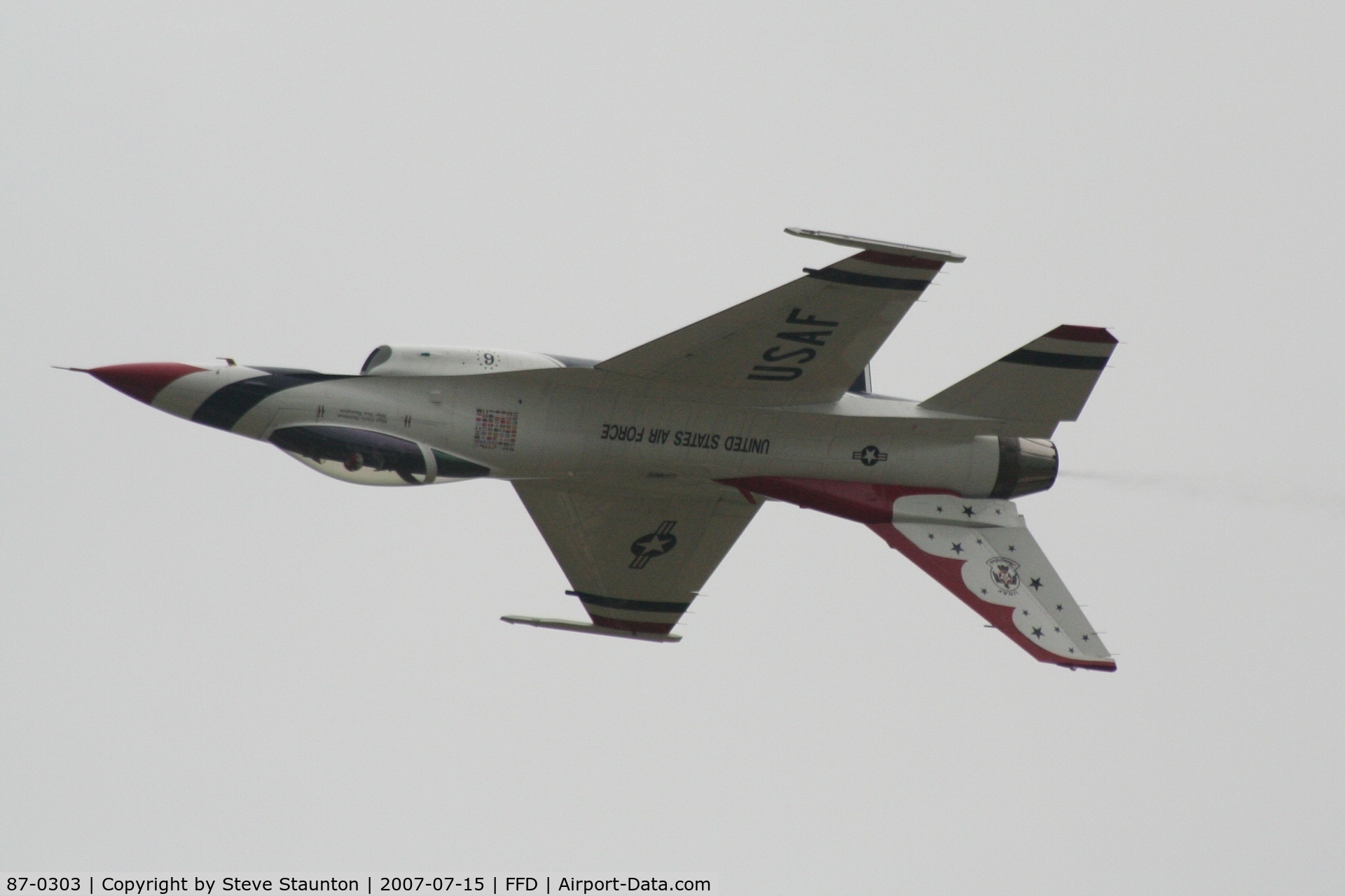 87-0303, 1987 General Dynamics F-16C Fighting Falcon C/N 5C-564, Thunderbirds display at Royal International Air Tattoo 2007