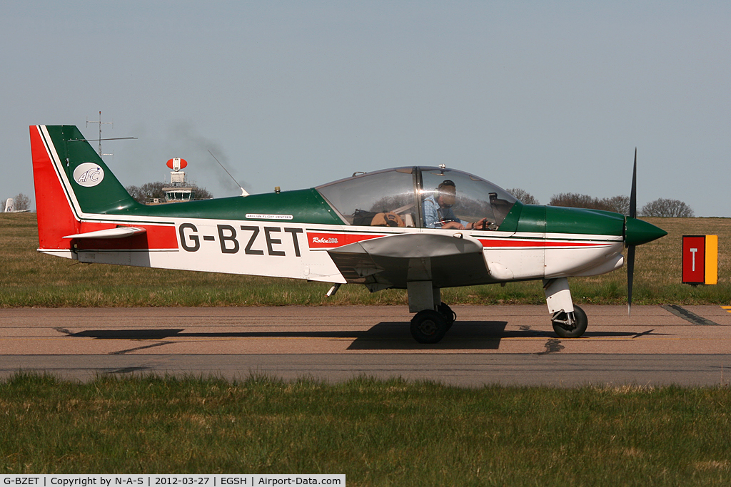 G-BZET, 2000 Robin HR-200-120B C/N 345, Preparing for its flight back to Earls Colne