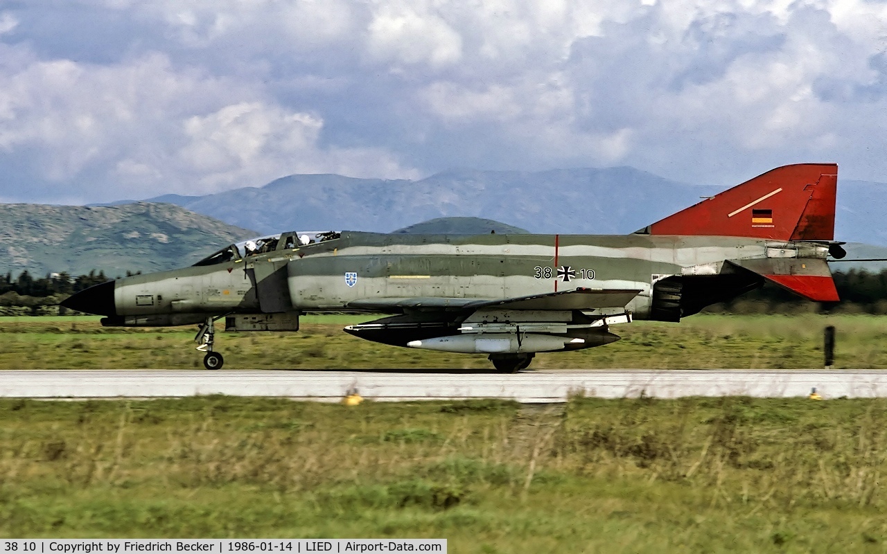 38 10, 1972 McDonnell Douglas F-4F Phantom II C/N 4635, decelerating after touchdown