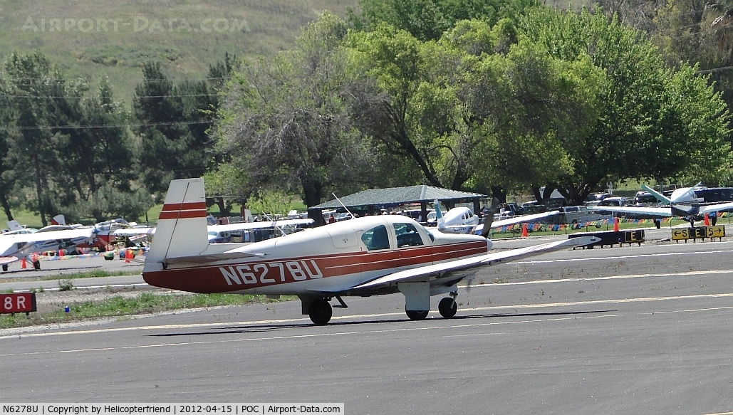 N6278U, 1962 Mooney M20C Ranger C/N 2117, Turning onto taxiway Echo and awaiting clearance to cross 26L