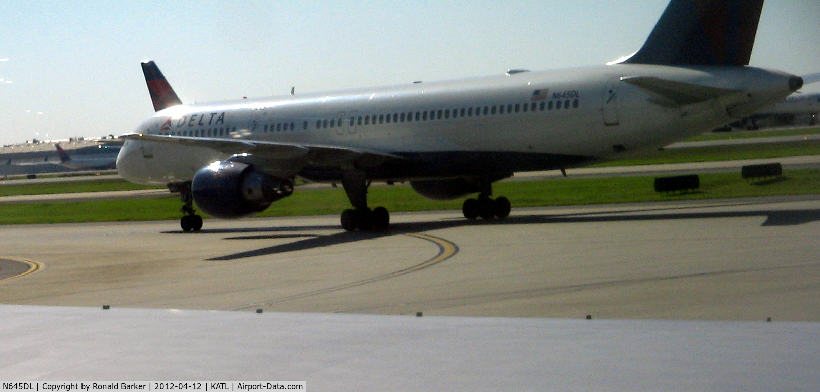 N645DL, 1989 Boeing 757-232 C/N 24216, ATL, GA