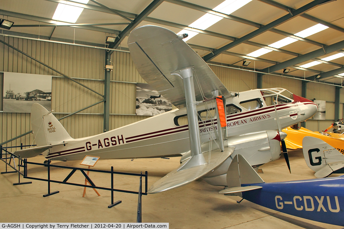 G-AGSH, 1945 De Havilland DH-89A Dominie/Dragon Rapide C/N 6884, Shuttleworth Collection at Old Warden
