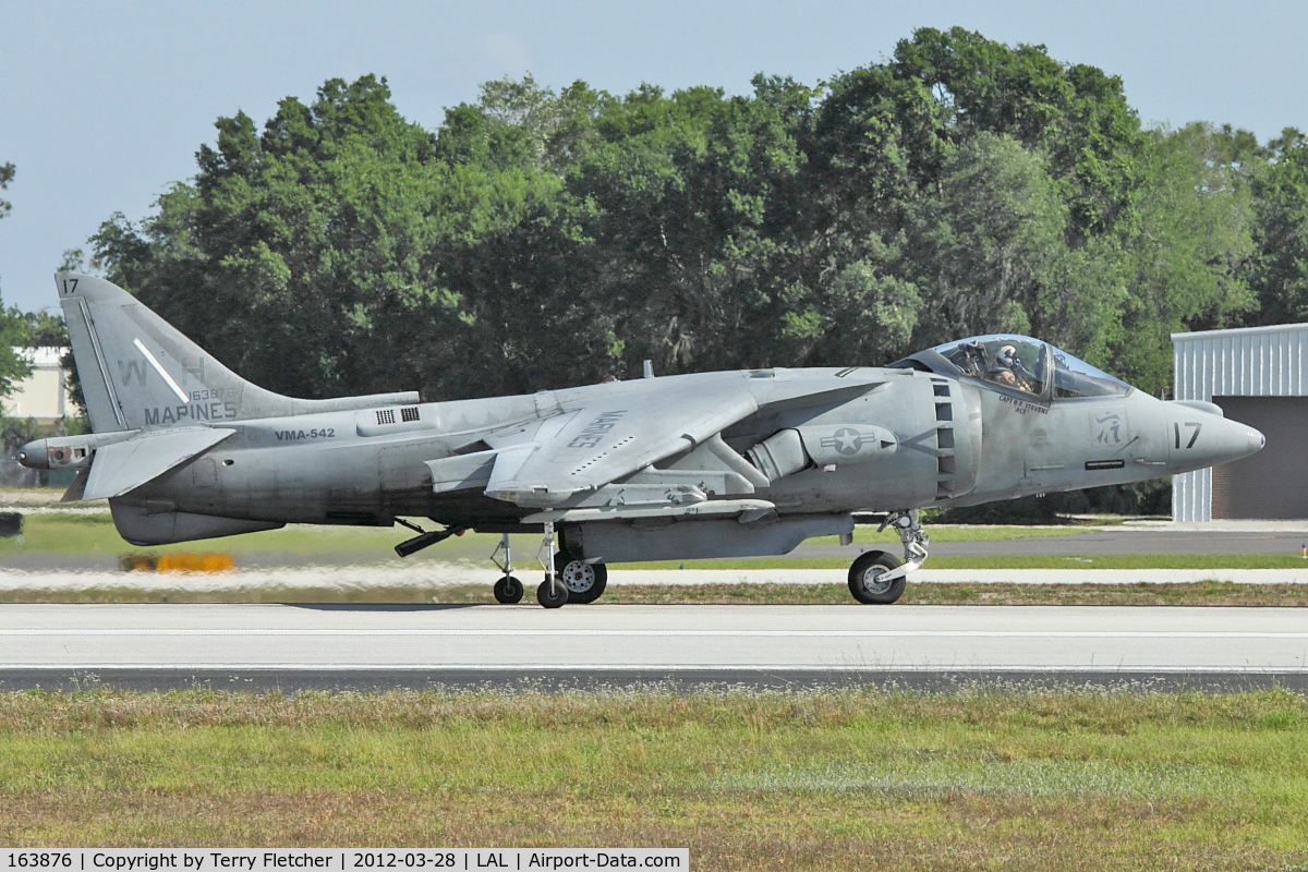 163876, McDonnell Douglas AV-8B Harrier II C/N 184, At 2011 Su N Fun