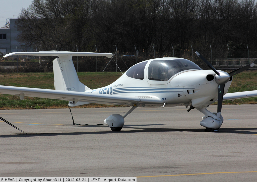 F-HEAR, 2004 Diamond DA-40D Diamond Star C/N D4.097, Parked...