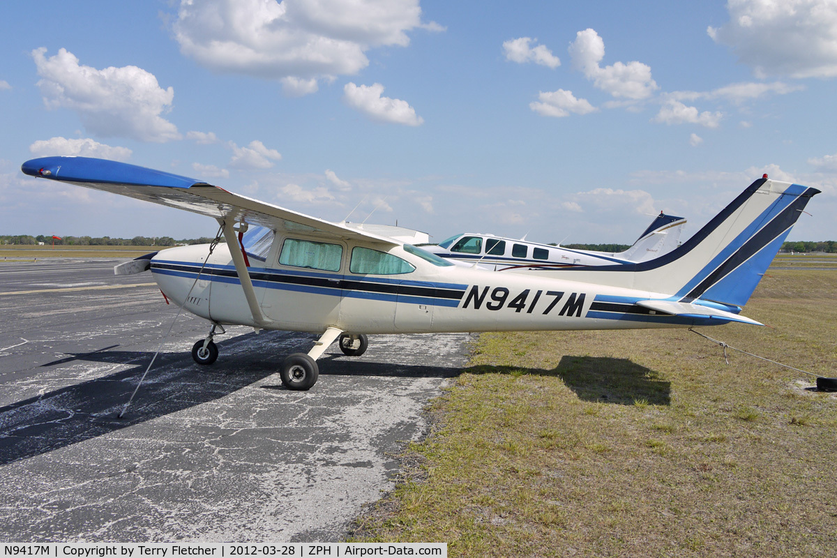 N9417M, 1976 Cessna 182P Skylane C/N 18264747, At Zephyrhills Municipal Airport, Florida