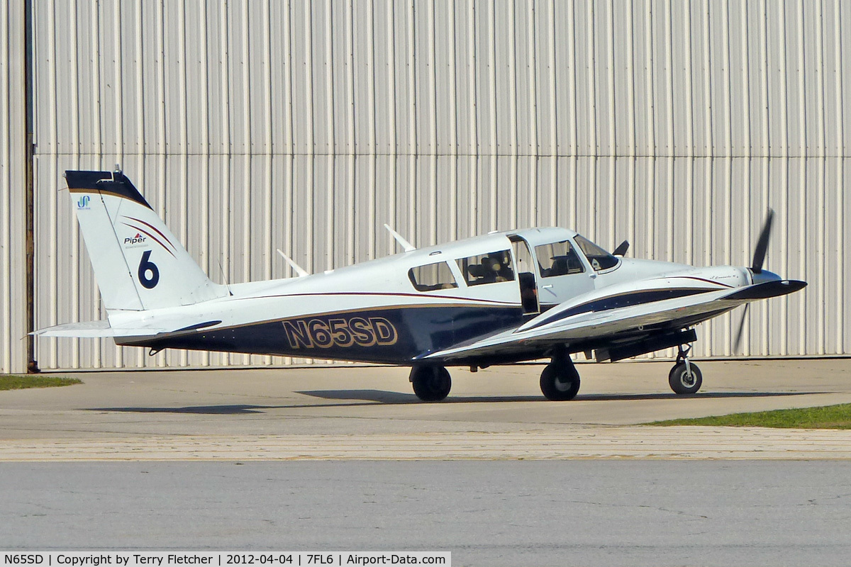 N65SD, 1967 Piper PA-30 B Twin Comanche C/N 30-1431, At Spruce Creek Airpark , Florida