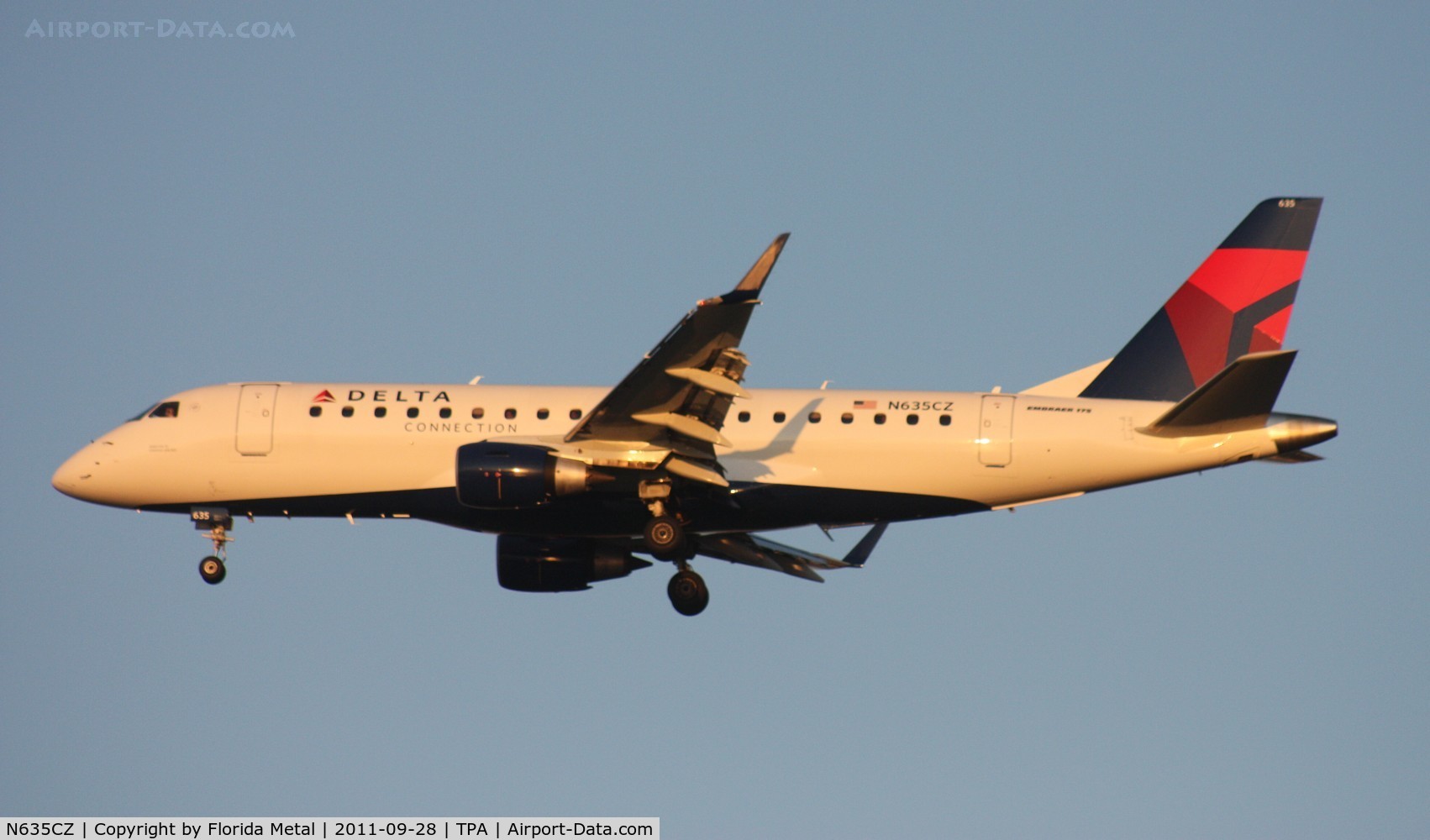 N635CZ, 2008 Embraer 175LR (ERJ-170-200LR) C/N 17000252, Compass E175