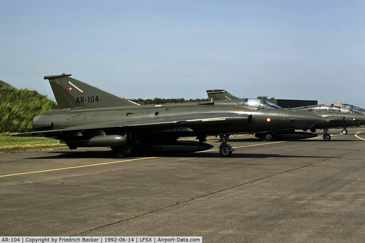 AR-104, 1971 Saab RF-35 Draken C/N 35-1104, static display