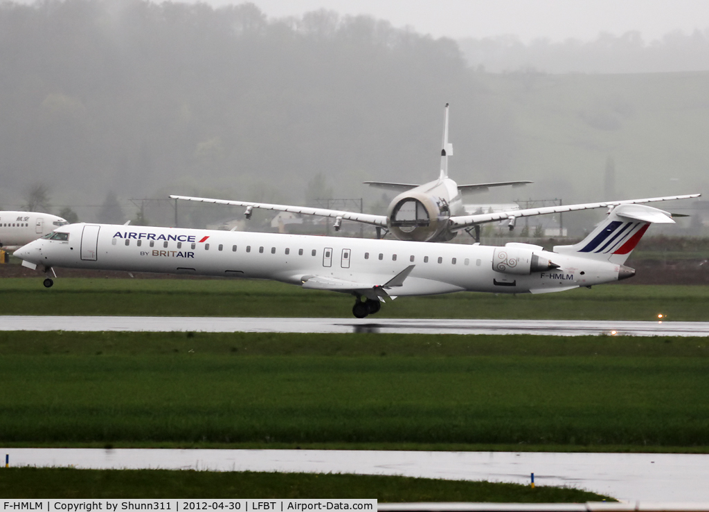 F-HMLM, 2012 Bombardier CRJ-1000EL NG (CL-600-2E25) C/N 19023, Landing rwy 20