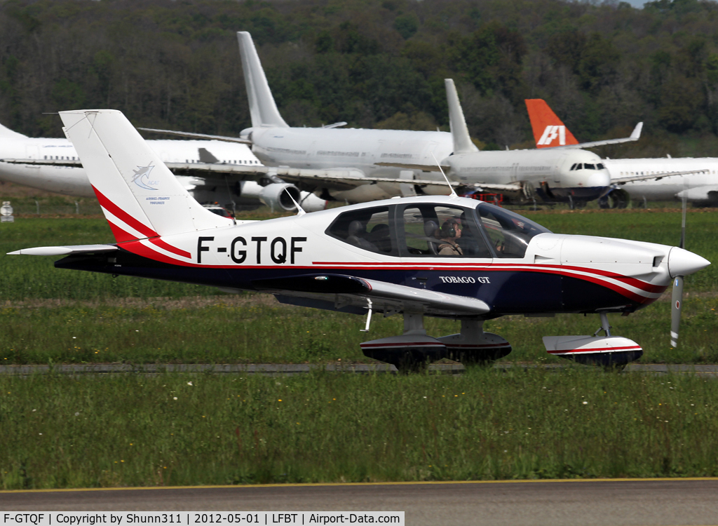 F-GTQF, Socata TB-10 Tobago C/N 2094, Taxiing to the General Aviation area...