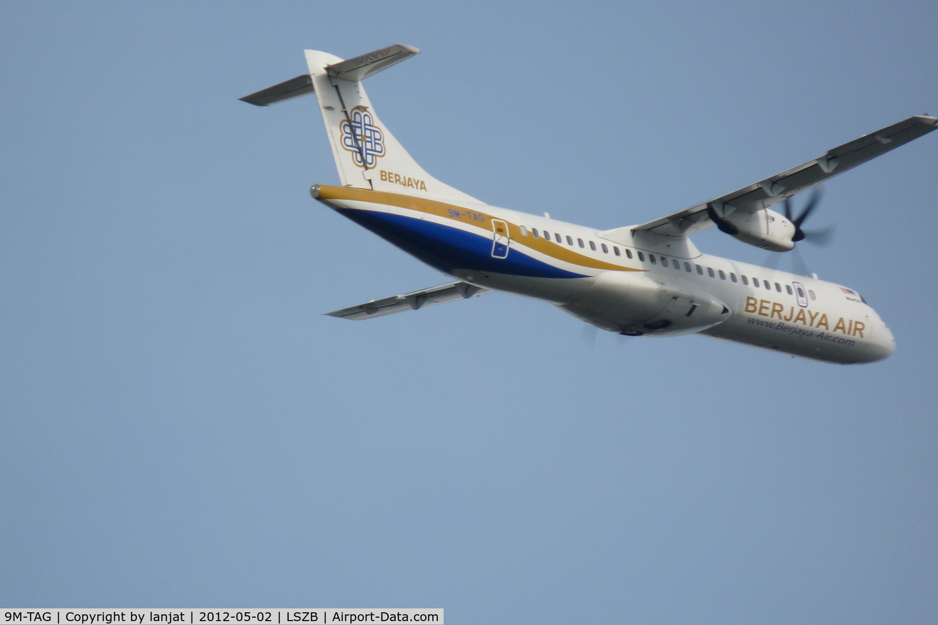 9M-TAG, 2009 ATR 72-212A C/N 858, Berjaya Air