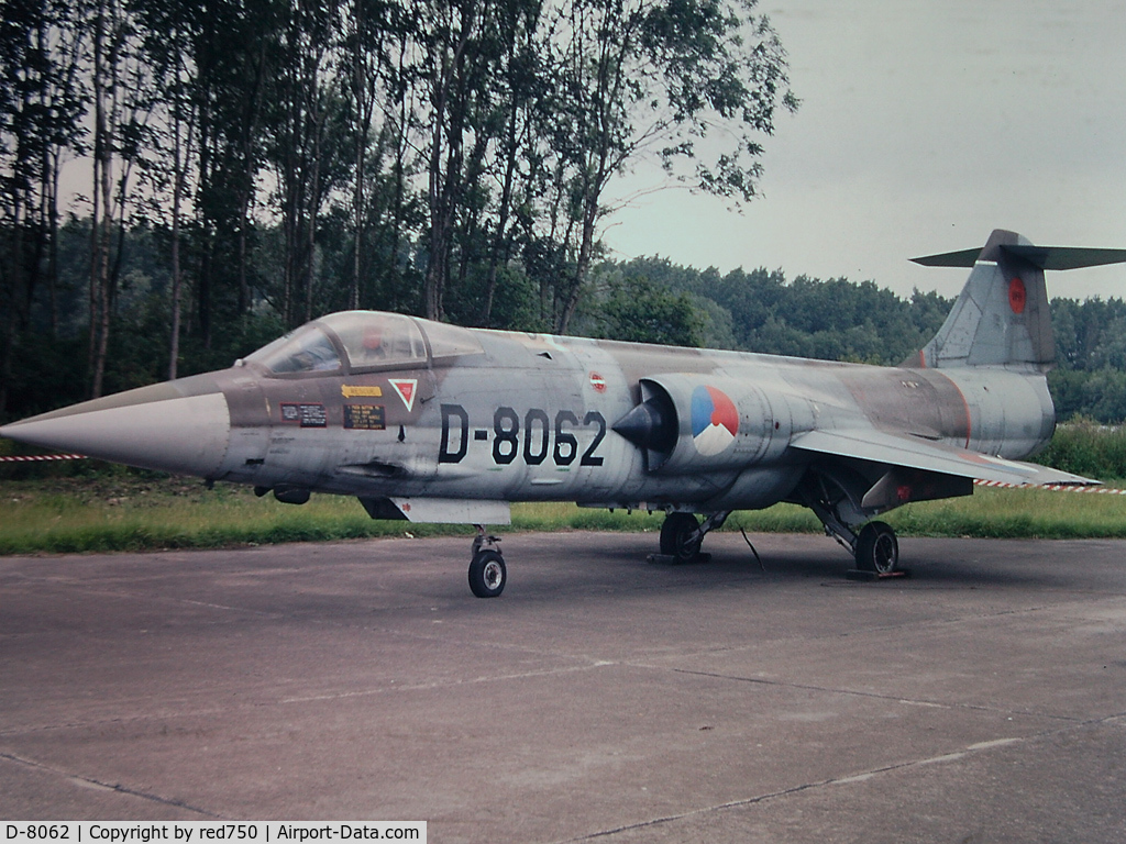 D-8062, Lockheed F-104G Starfighter C/N 683-8062, Photograph by Edwin van Opstal with permission. Scanned from a color slide.