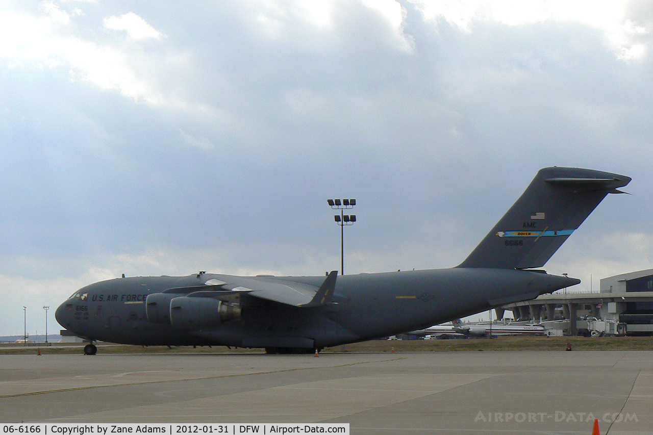 06-6166, 2006 Boeing C-17A Globemaster III C/N P-166, C-17 at DFW Airport in support of Vice President Biden's visit