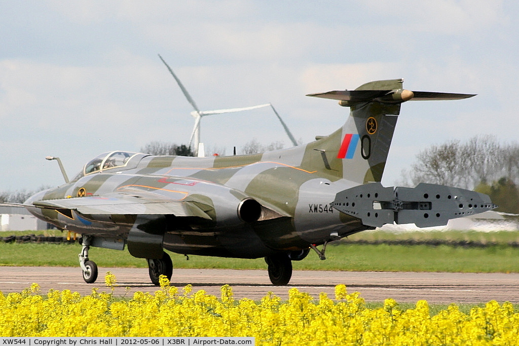 XW544, 1972 Hawker Siddeley Buccaneer S.2B C/N B3-05-71, at the Cold War Jets open day, Bruntingthorpe