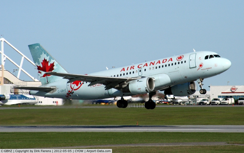 C-GBHZ, 1998 Airbus A319-114 C/N 813, Leaving Ottawa Airport.