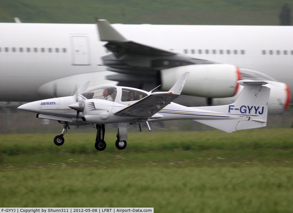 F-GYYJ, Diamond DA-42 Twin Star C/N 42.020, Made landing / take off exercices this day...