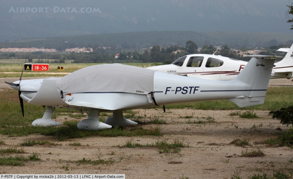 F-PSTF, Dyn'Aero MCR-4S 2002 C/N 39, Parked